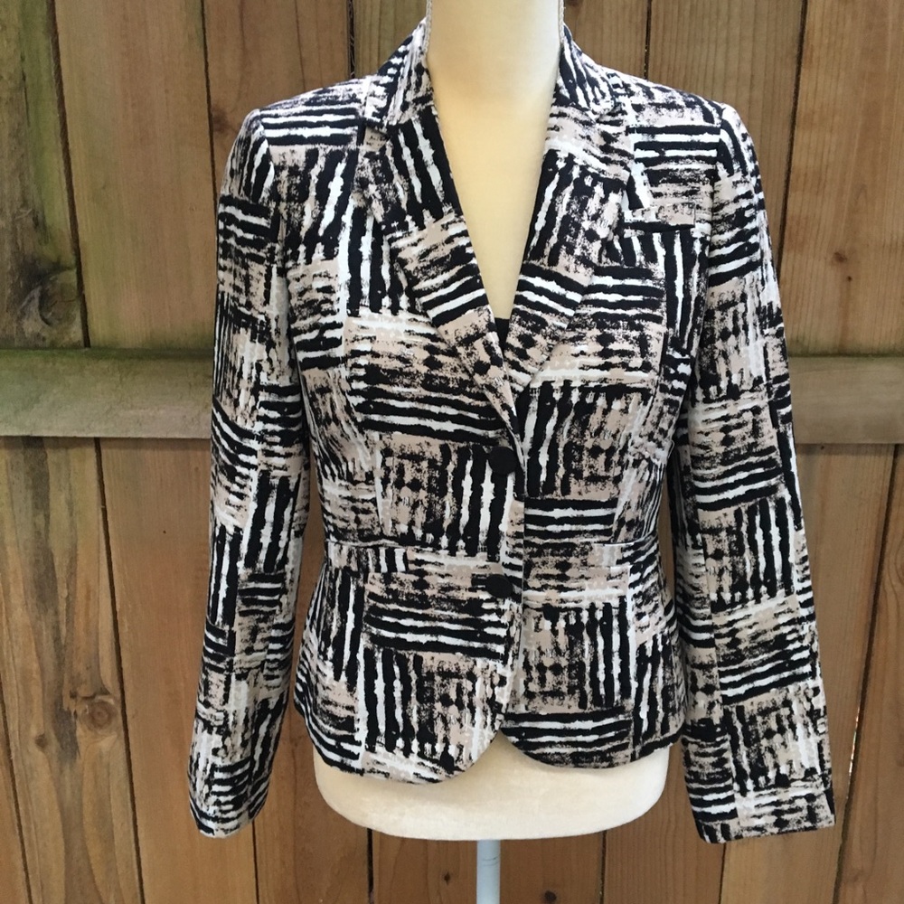 Calvin Klein Single Breasted Abstract Blazer EUC - Picture 3 of 8